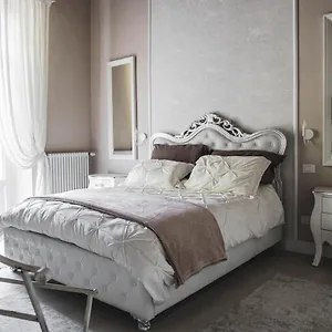 Belvedere Luxury Apartment, View On The Walls Apartment Lucca