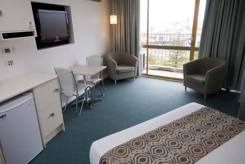 אדלייד Atlantic Tower Motor Inn 3*,