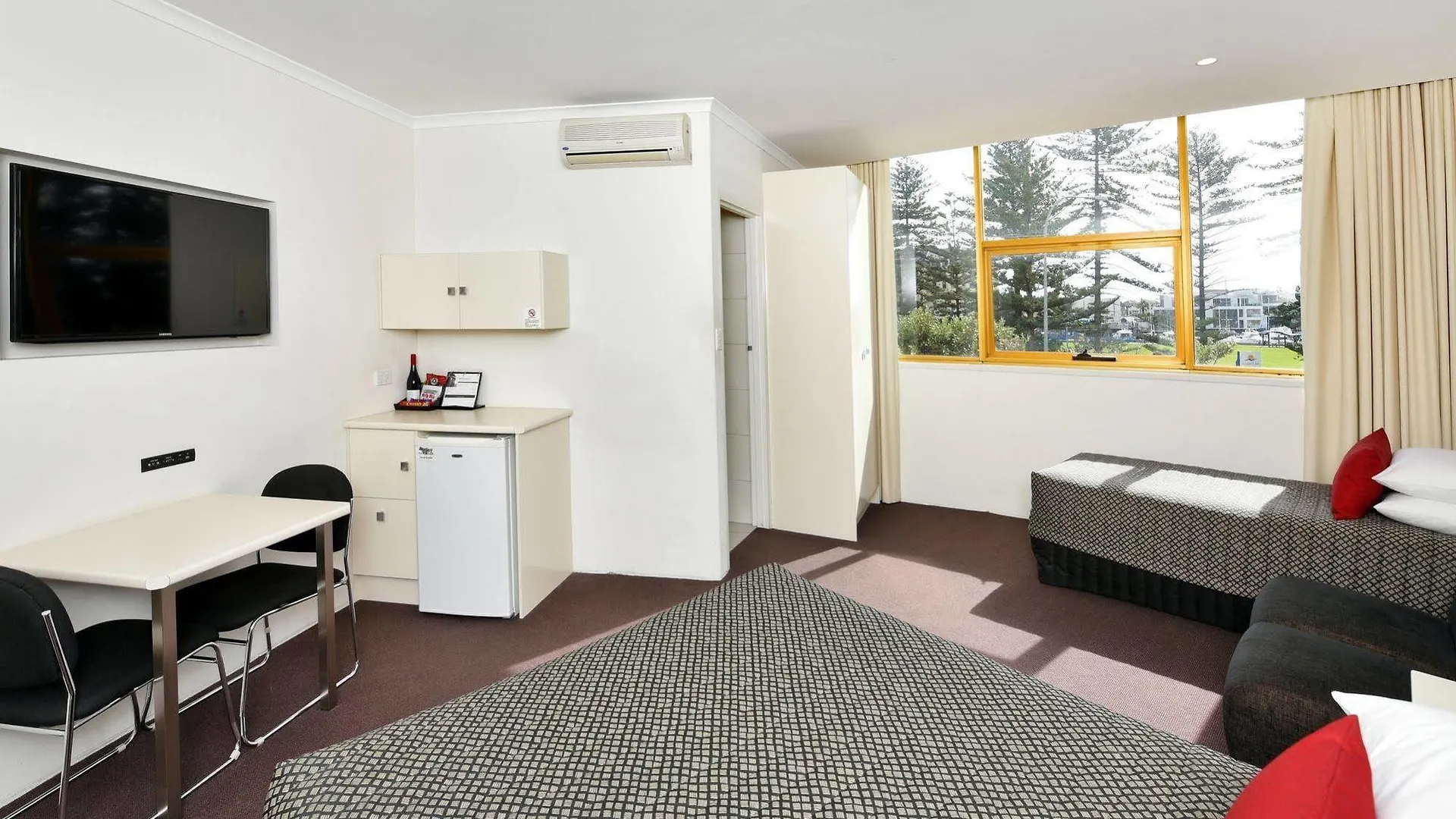 אדלייד Atlantic Tower Motor Inn מוטל